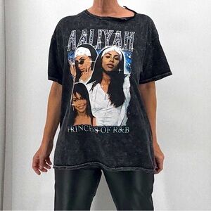 Aaliyah Princess Of R&B Graphic Tee Shirt